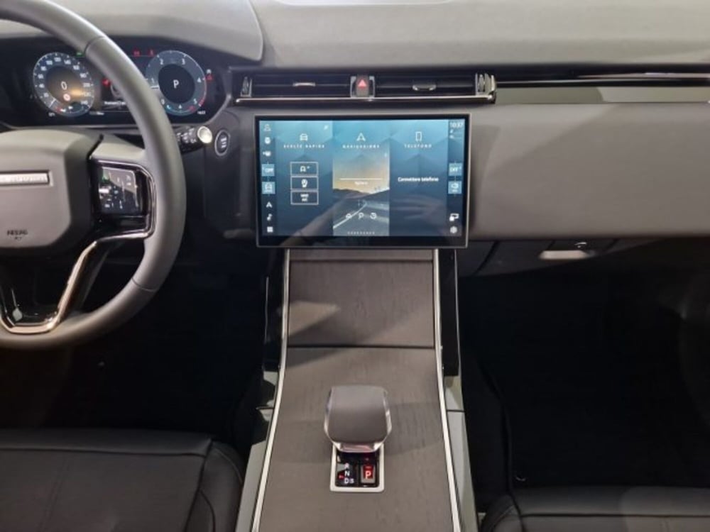 Land Rover Range Rover Velar usata a Livorno (14)