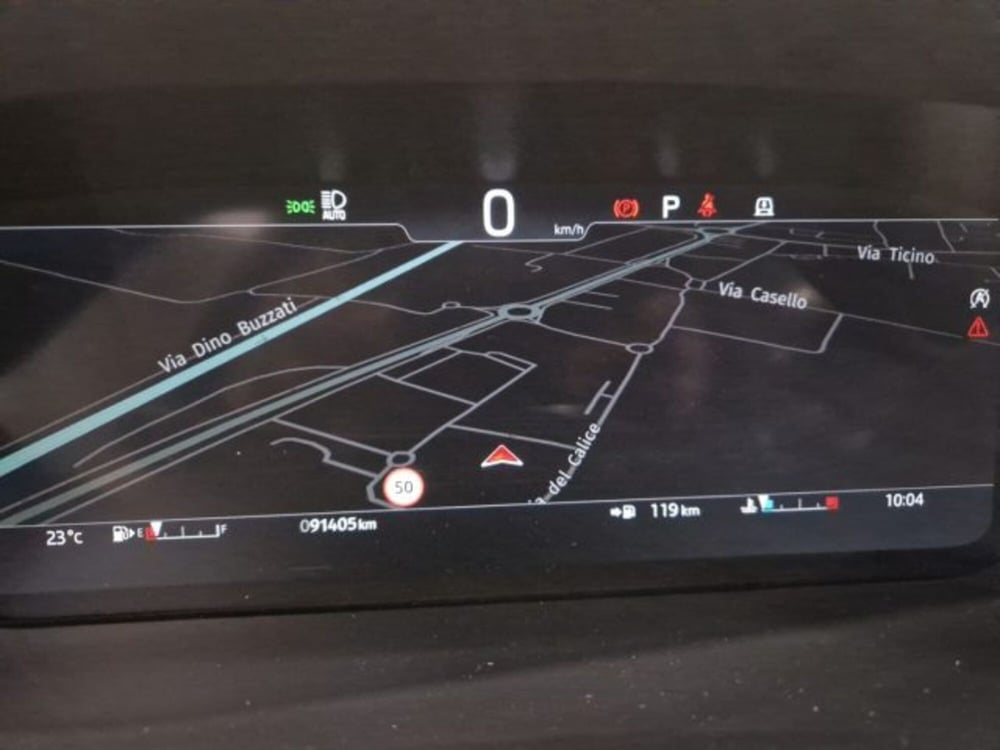 Land Rover Defender usata a Livorno (10)
