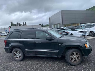 Jeep Grand Cherokee 3.0 V6 CRD Limited del 2006 usata a Massarosa