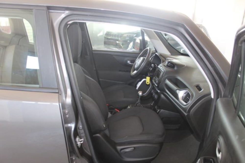 Jeep Renegade usata a Terni (8)