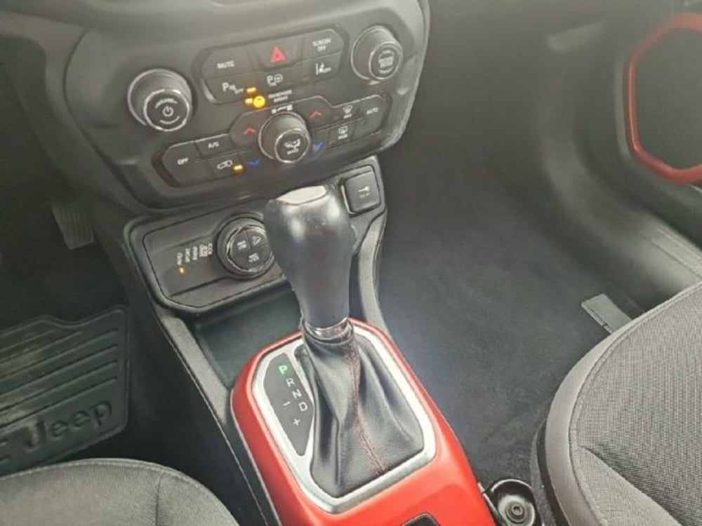 Jeep Renegade usata a Monza e Brianza (15)