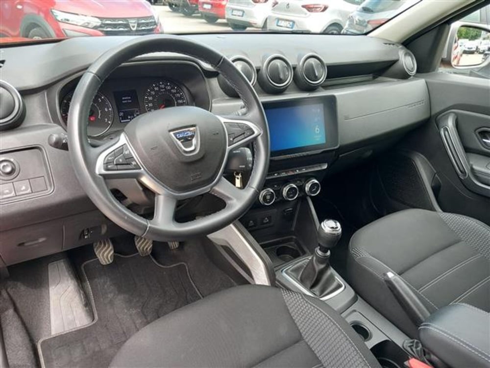 Dacia Duster usata a Firenze (8)