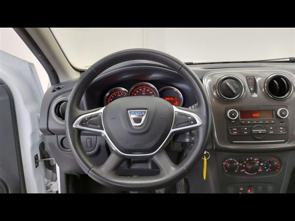 Dacia Sandero usata a Asti (12)