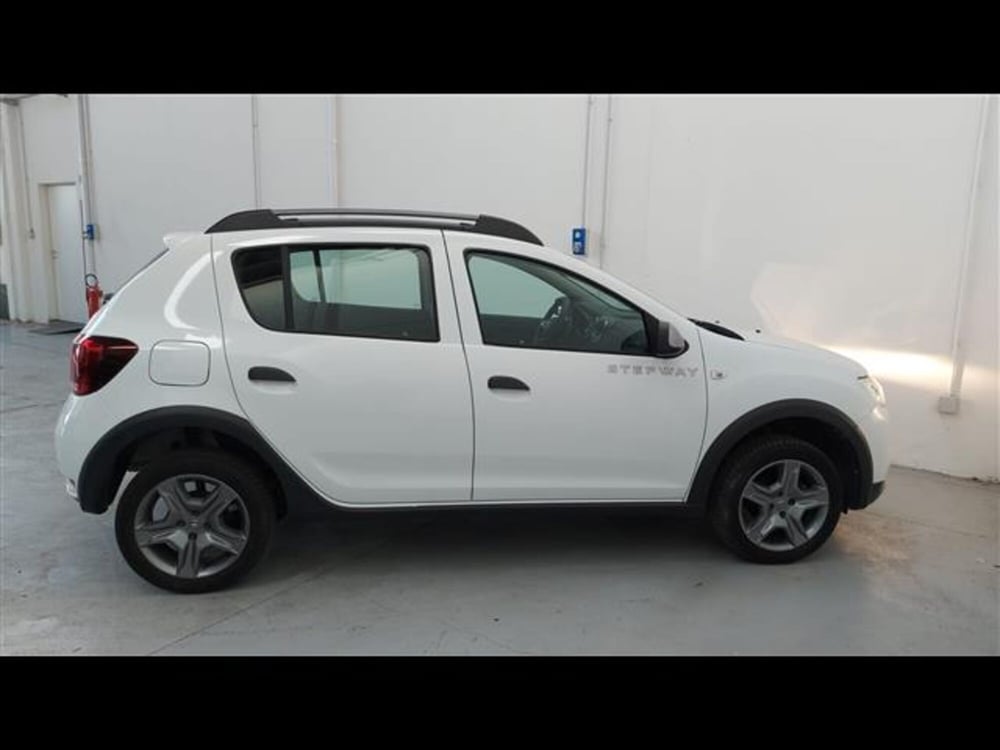 Dacia Sandero usata a Asti (6)