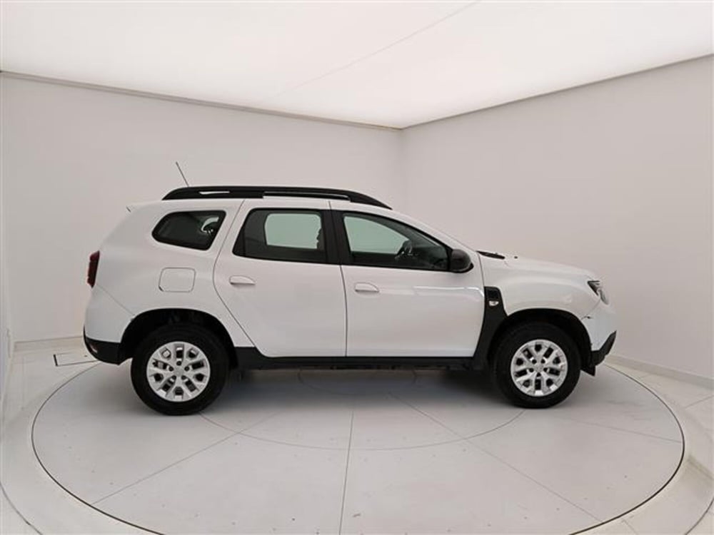 Dacia Duster usata a Milano (6)