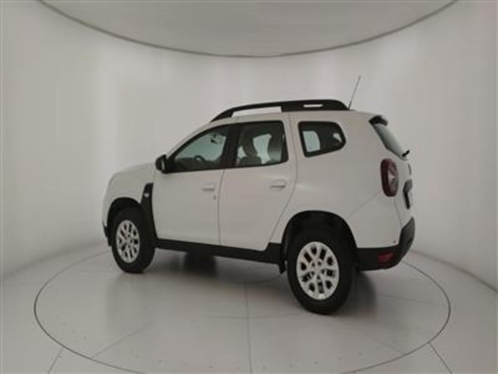 Dacia Duster usata a Bari (4)