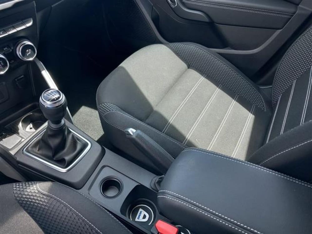 Dacia Duster usata a Firenze (13)