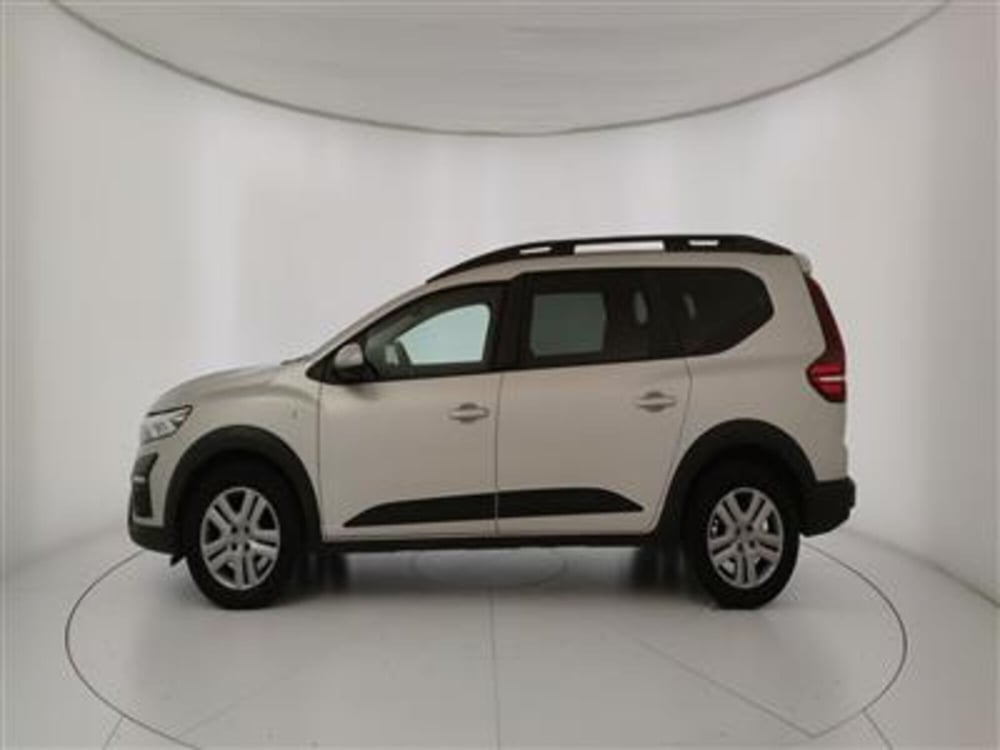 Dacia Jogger usata a Bari (3)