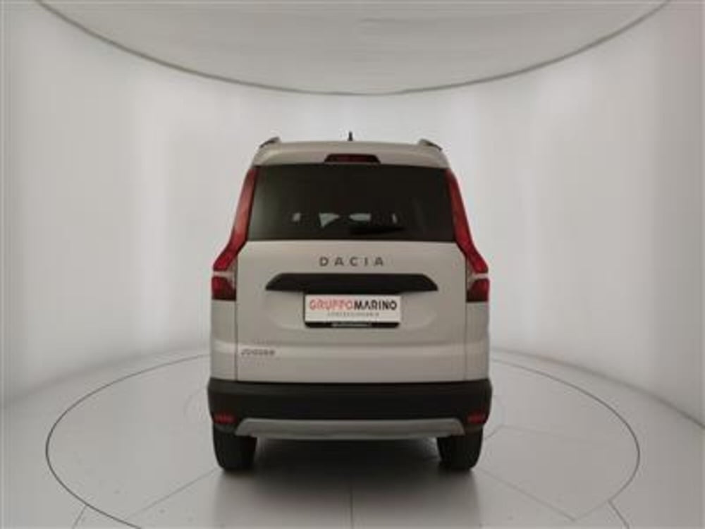 Dacia Jogger usata a Bari (6)