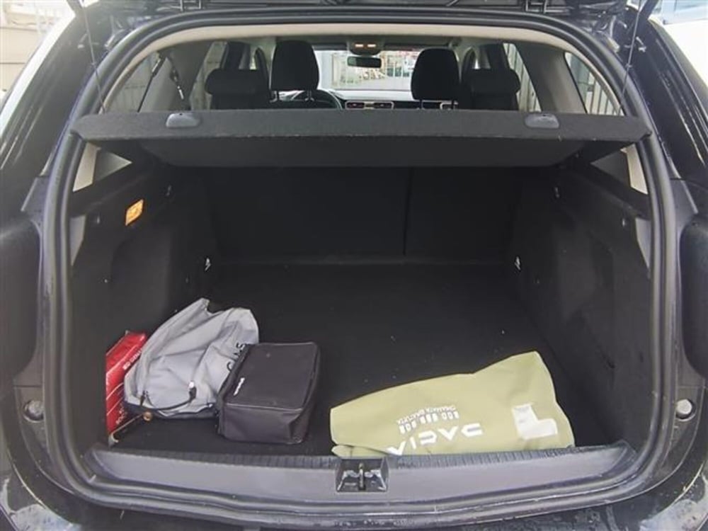 Dacia Duster usata a Livorno (15)