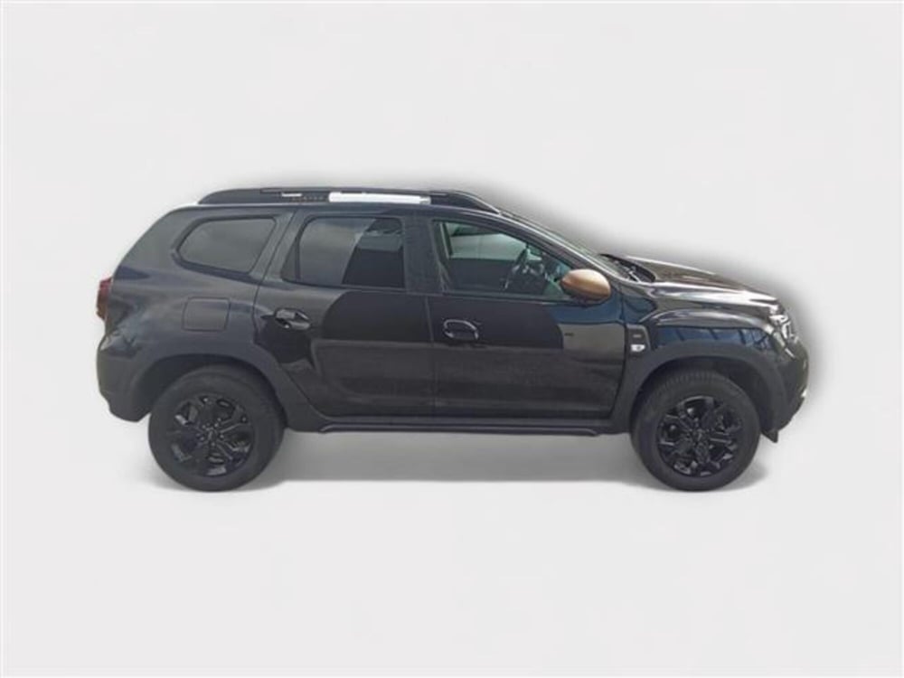 Dacia Duster usata a Livorno (6)