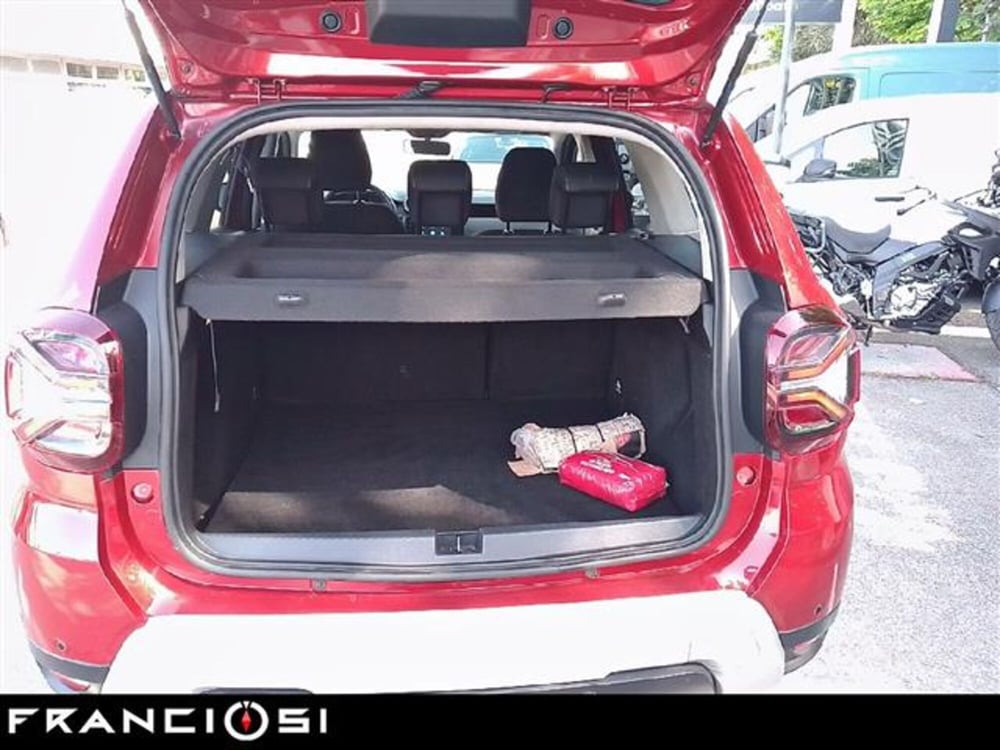 Dacia Duster usata a Modena (13)