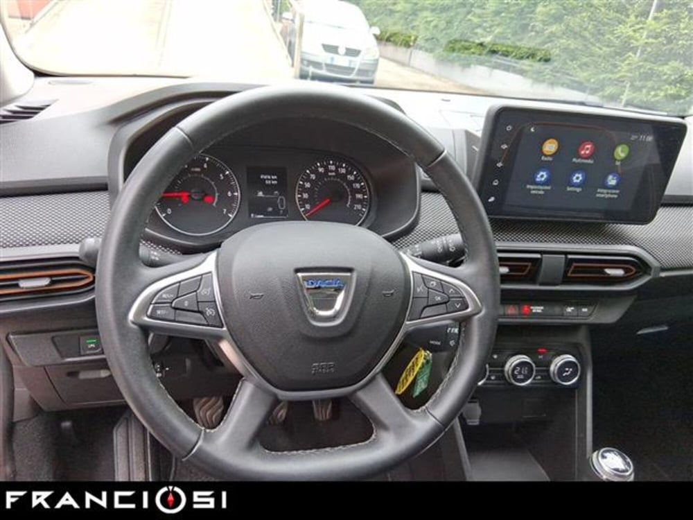 Dacia Sandero usata a Modena (7)