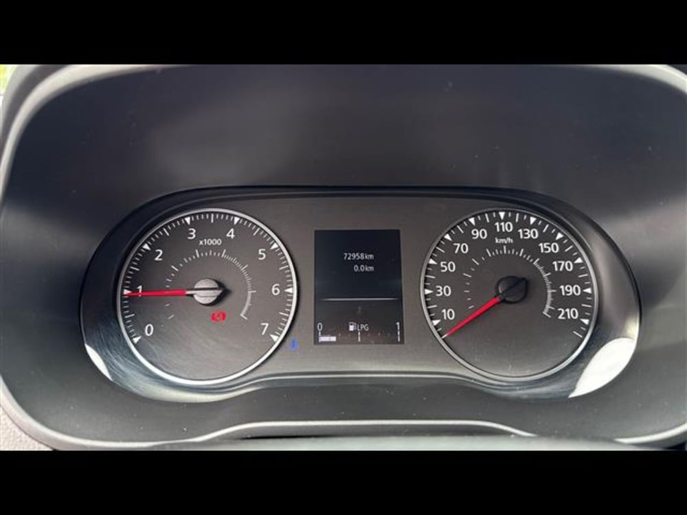 Dacia Duster usata a Treviso (12)
