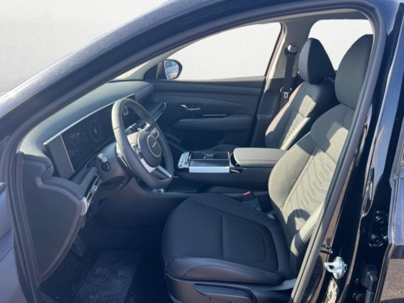 Hyundai Tucson nuova a Napoli (7)