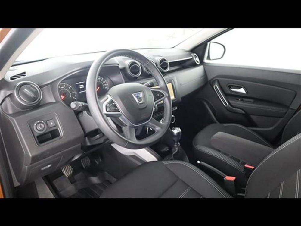 Dacia Duster usata a Piacenza (13)