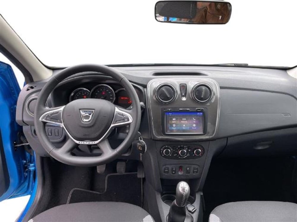Dacia Sandero usata a Torino (13)