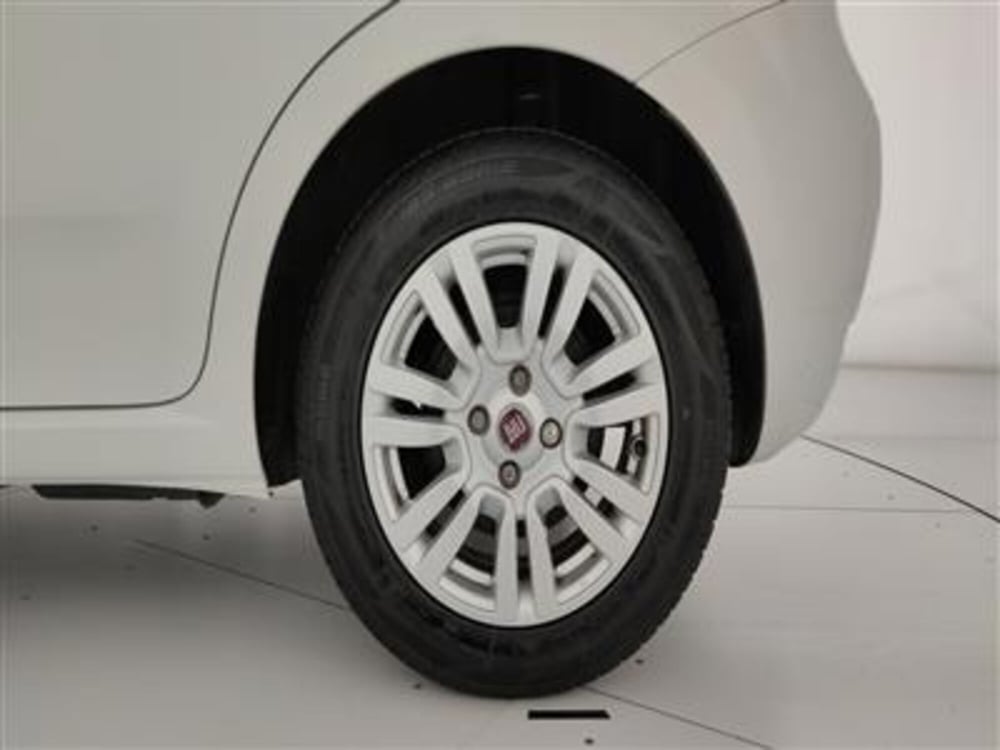 Fiat Punto usata a Bari (12)