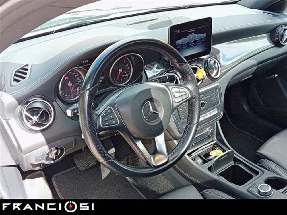 Mercedes-Benz CLA Shooting Brake usata a Modena (12)
