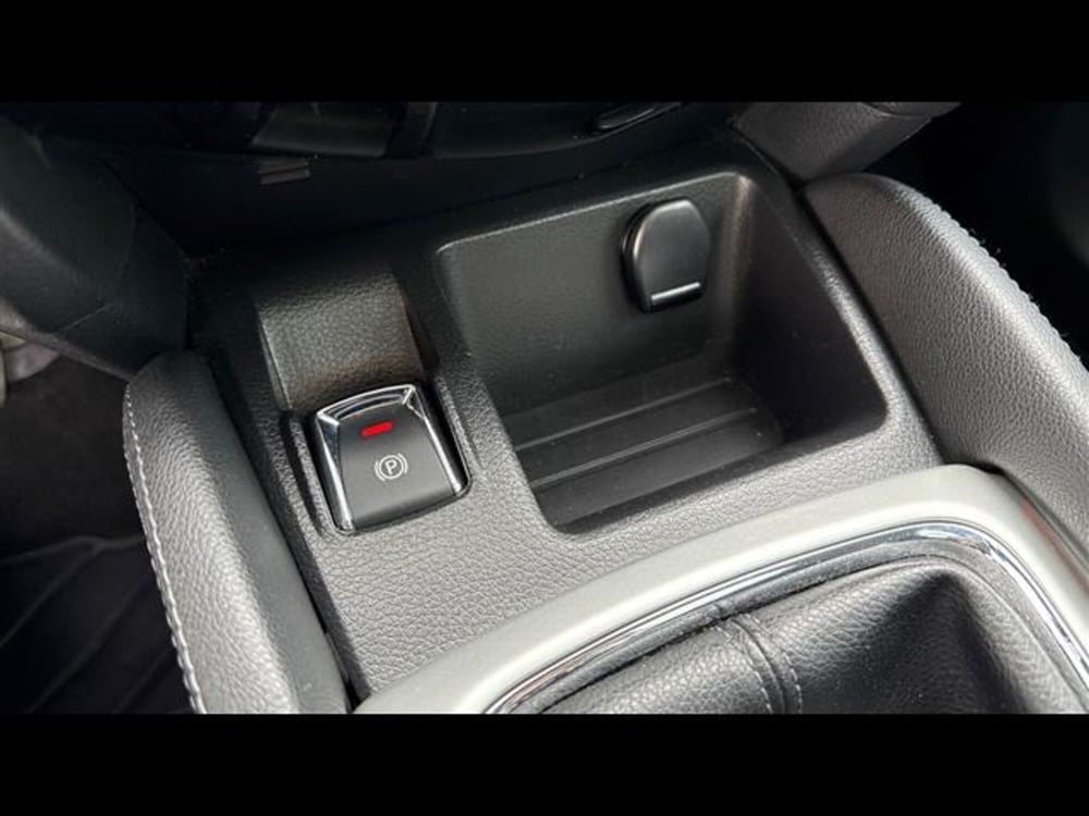 Nissan Qashqai usata a Treviso (10)
