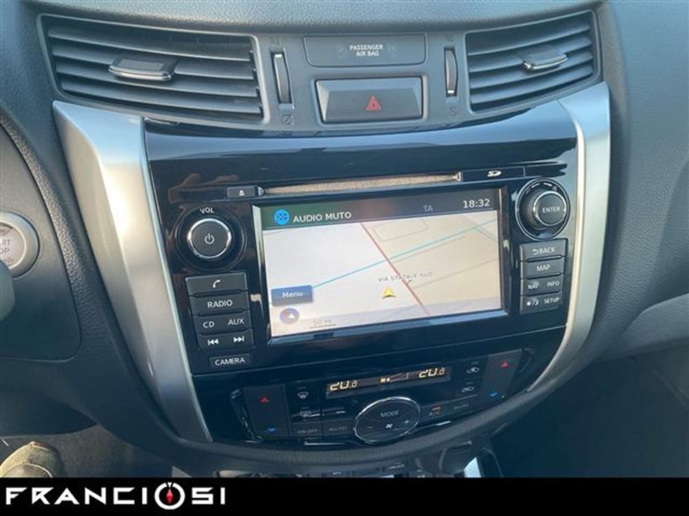 Nissan Navara usata a Modena (10)