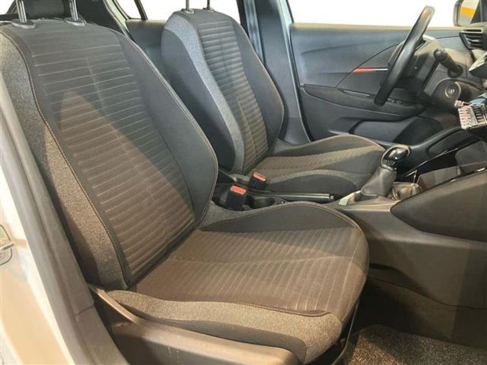 Peugeot 208 usata a Como (11)