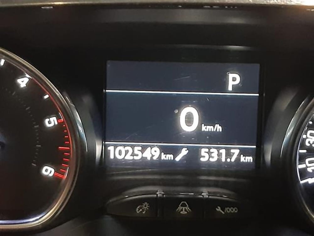 Peugeot 2008 usata a Asti (9)