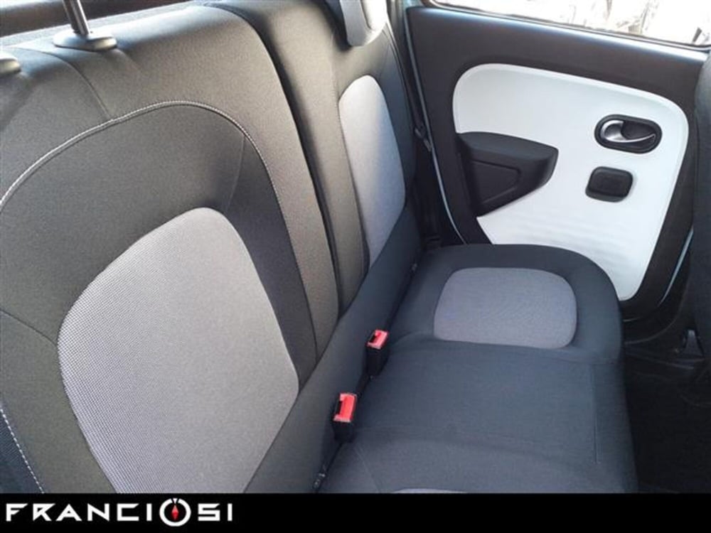 Renault Twingo nuova a Modena (11)