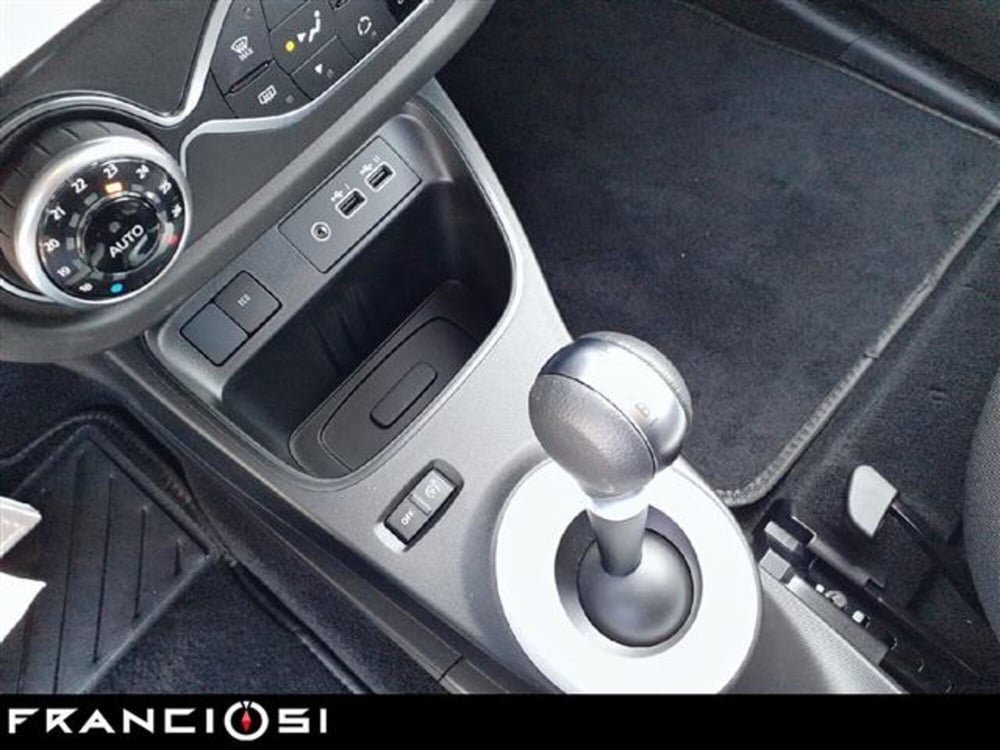 Renault Twingo nuova a Modena (12)