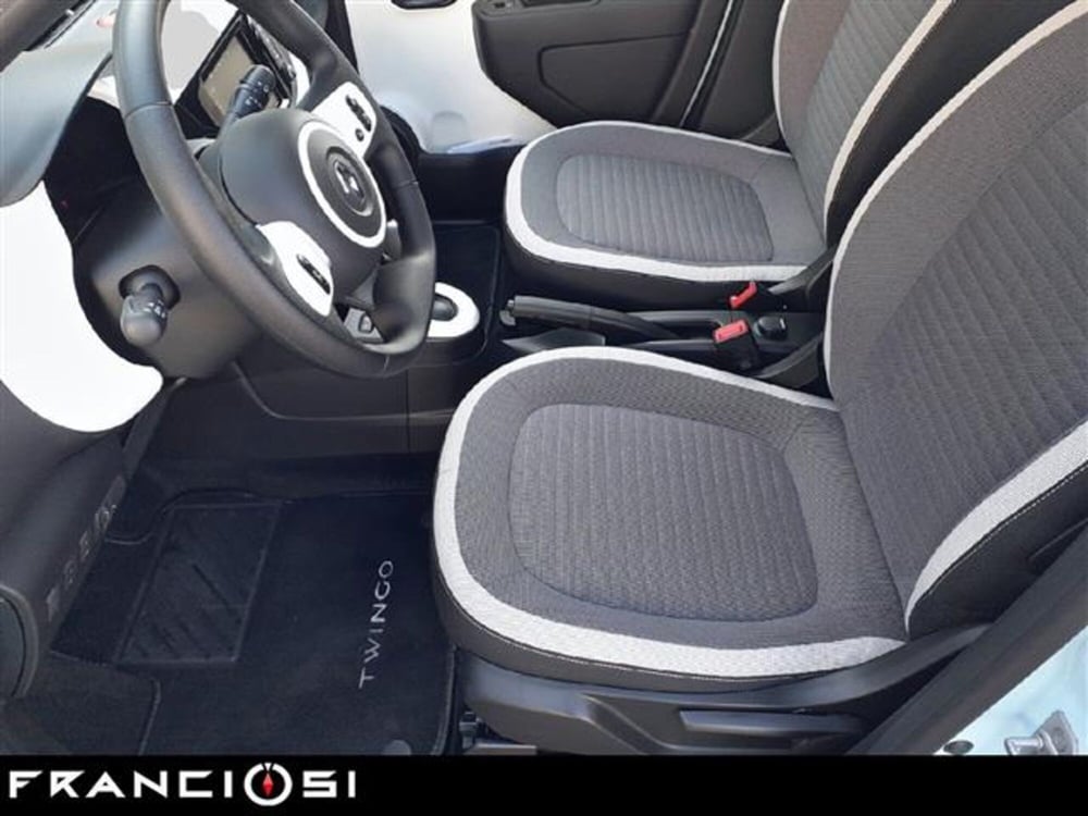 Renault Twingo nuova a Modena (8)
