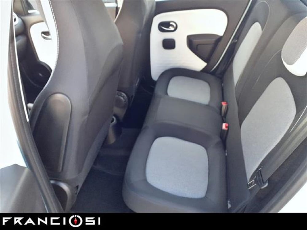 Renault Twingo nuova a Modena (9)
