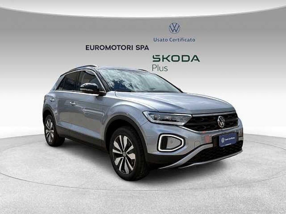 Volkswagen T-Roc nuova a Grosseto (6)