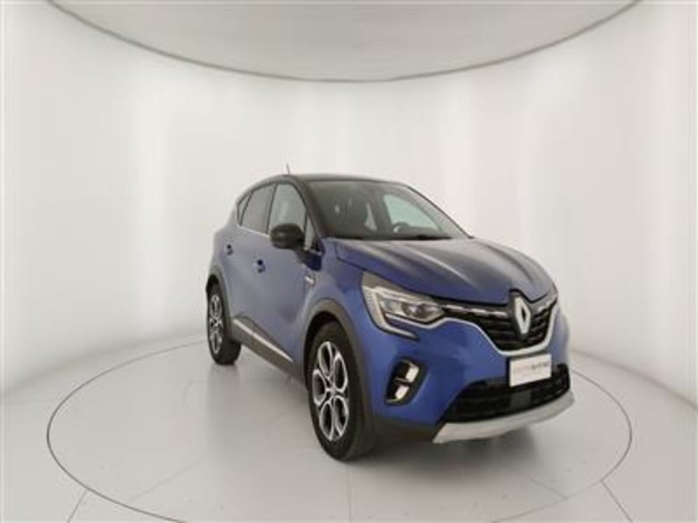 Renault Captur usata a Bari (11)