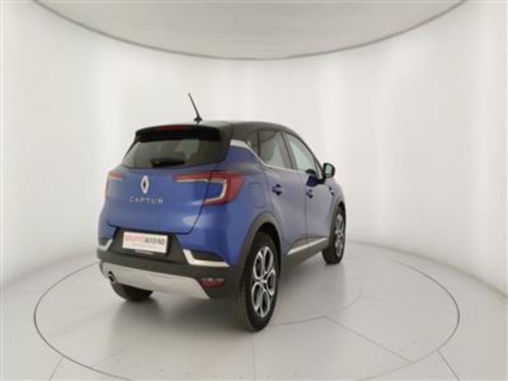 Renault Captur usata a Bari (7)