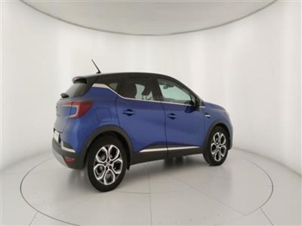 Renault Captur usata a Bari (8)