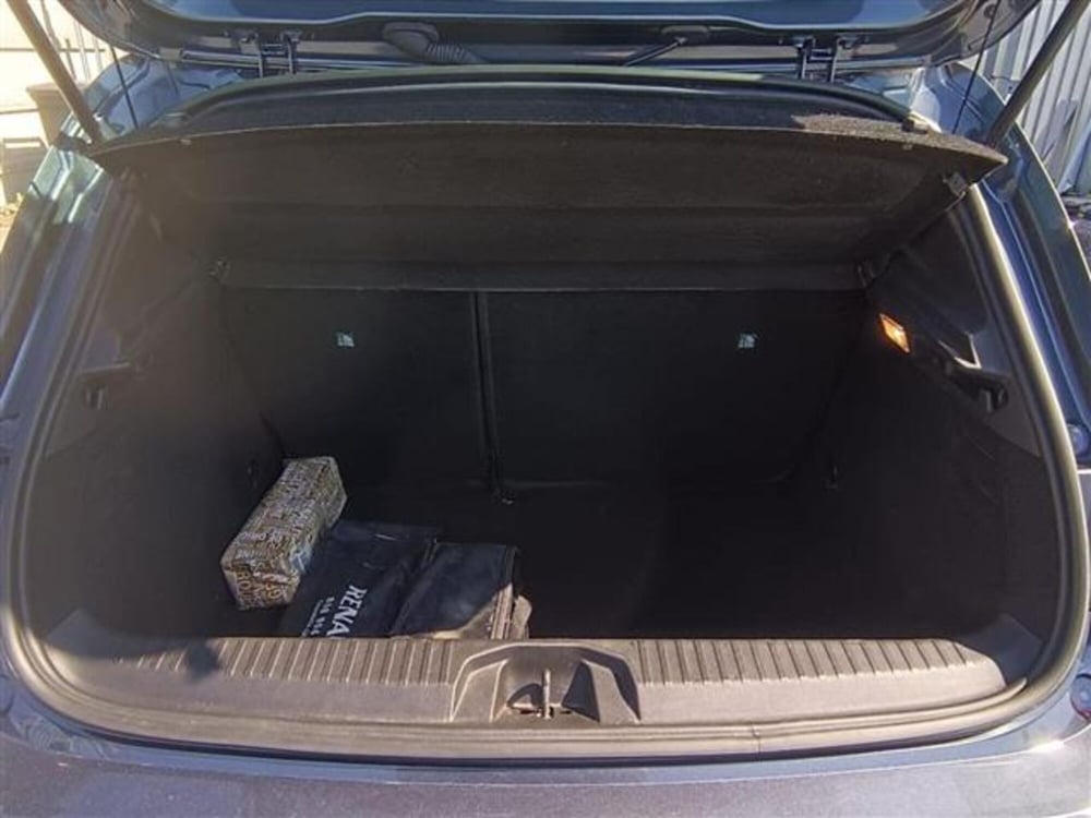 Renault Clio usata a Livorno (15)