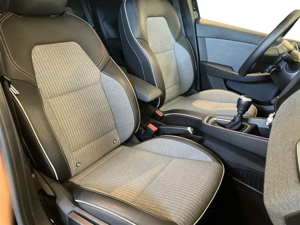 Renault Clio usata a Como (11)