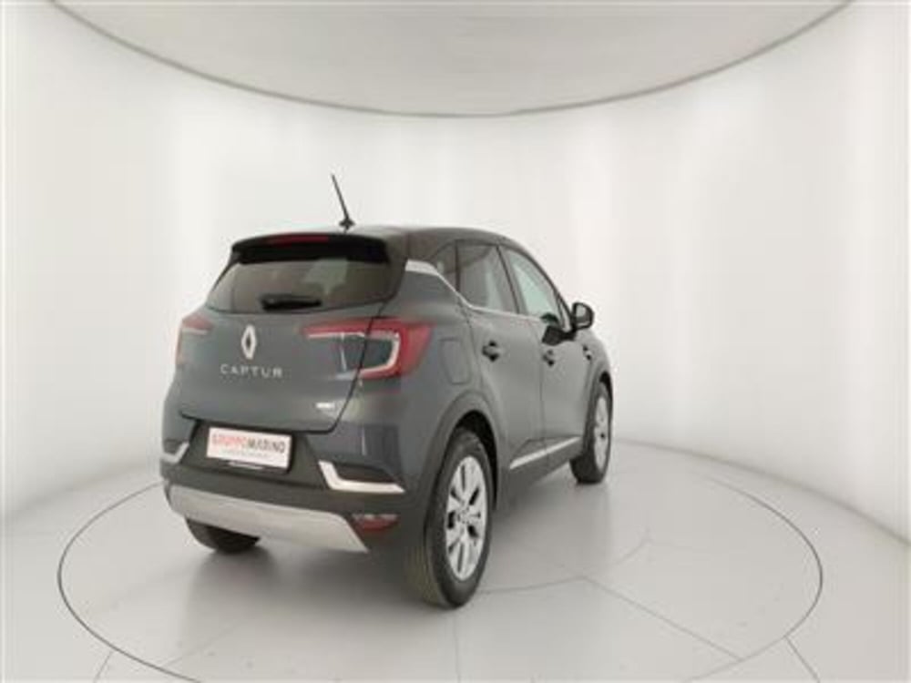 Renault Captur usata a Bari (7)