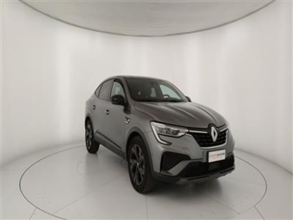 Renault Arkana usata a Bari (11)