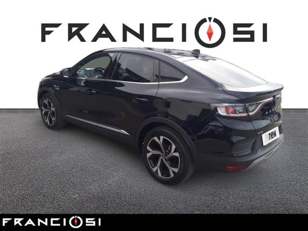 Renault Arkana nuova a Modena (3)