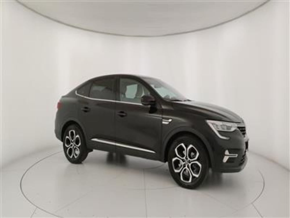 Renault Arkana usata a Bari (10)
