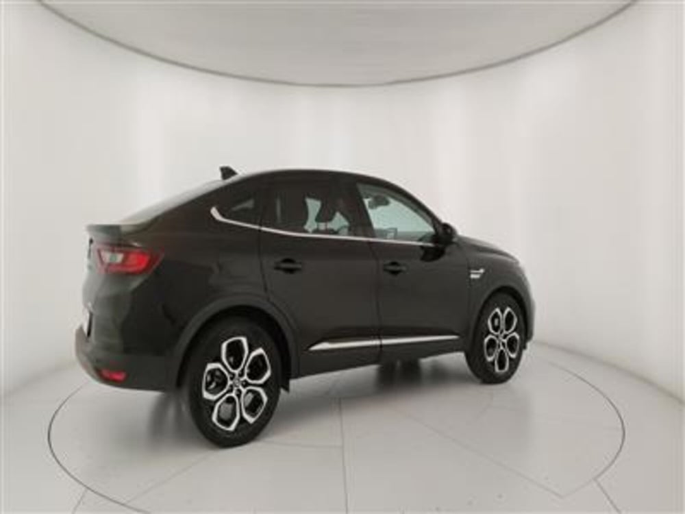 Renault Arkana usata a Bari (8)