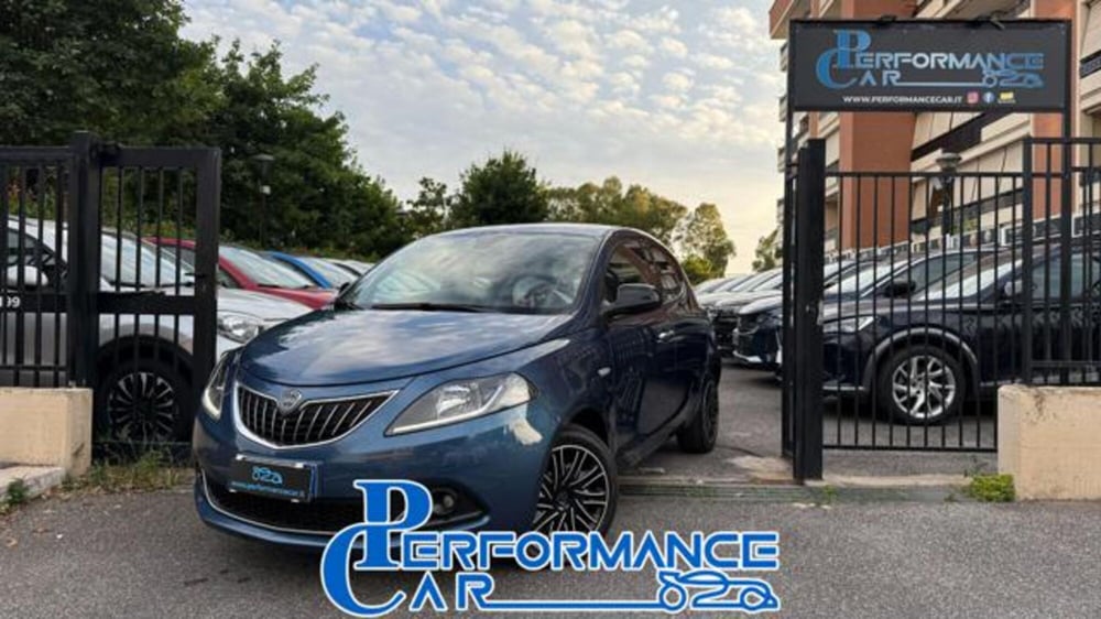 Lancia Ypsilon usata a Roma