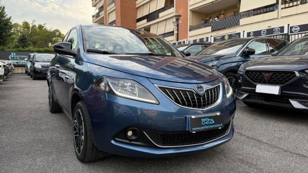 Lancia Ypsilon usata a Roma (2)