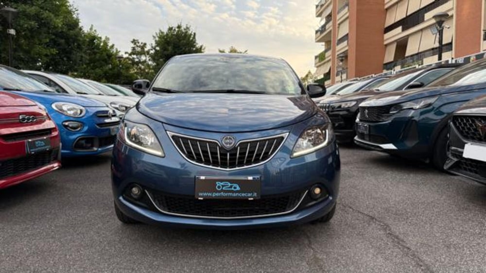 Lancia Ypsilon usata a Roma (3)