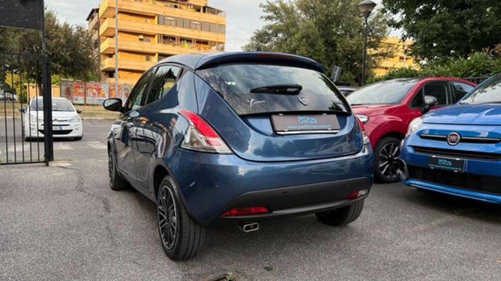 Lancia Ypsilon usata a Roma (4)