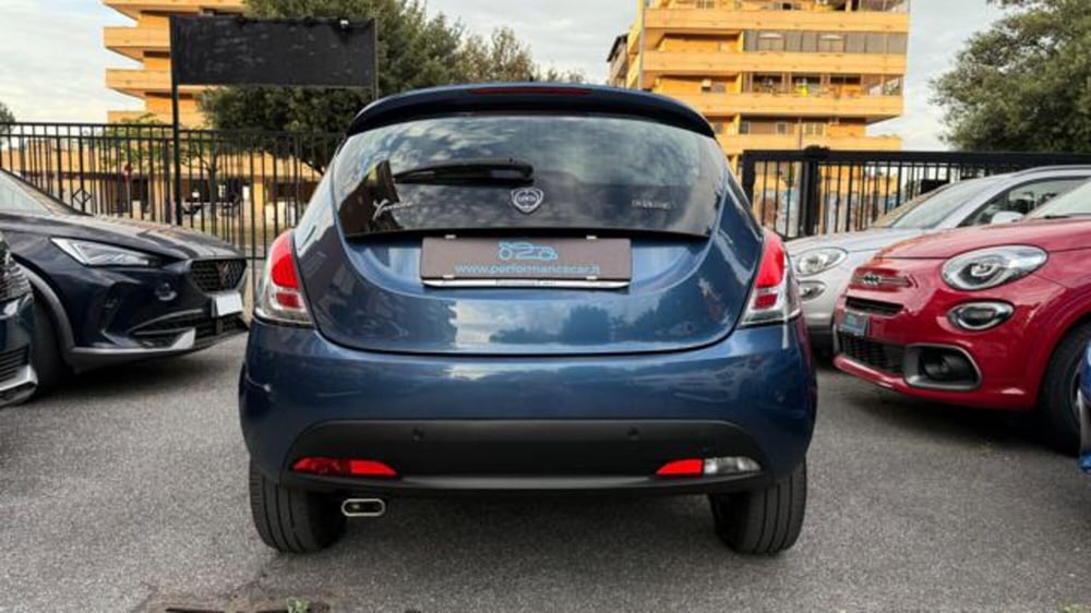 Lancia Ypsilon usata a Roma (5)