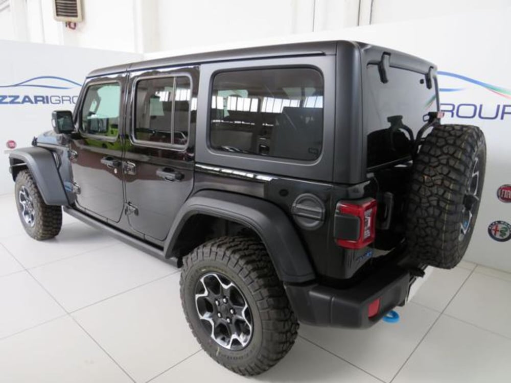 Jeep Wrangler Unlimited nuova a Lodi (4)