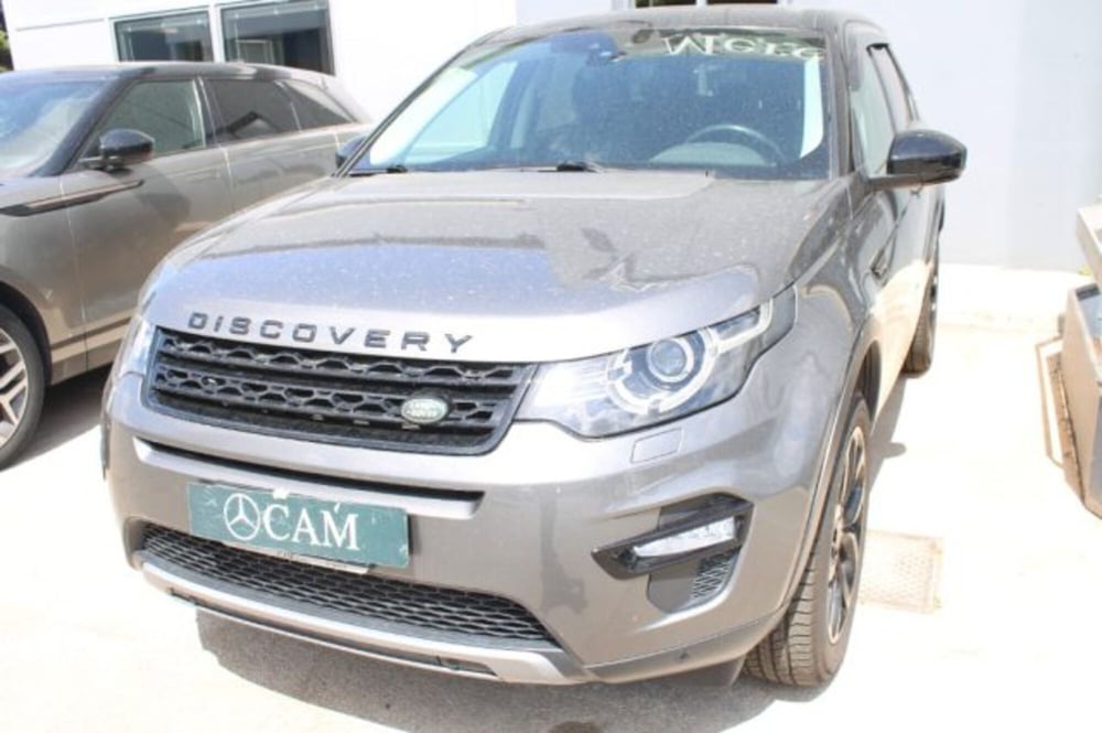 Land Rover Discovery usata a Lecce