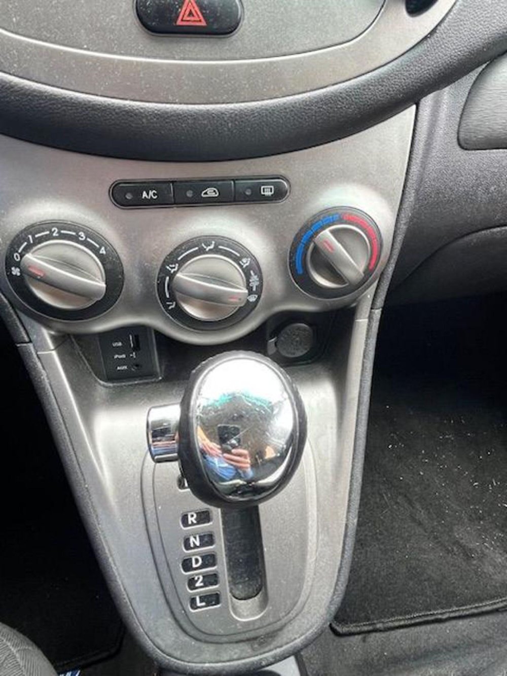 Hyundai i10 usata a Verbano Cusio Ossola (13)